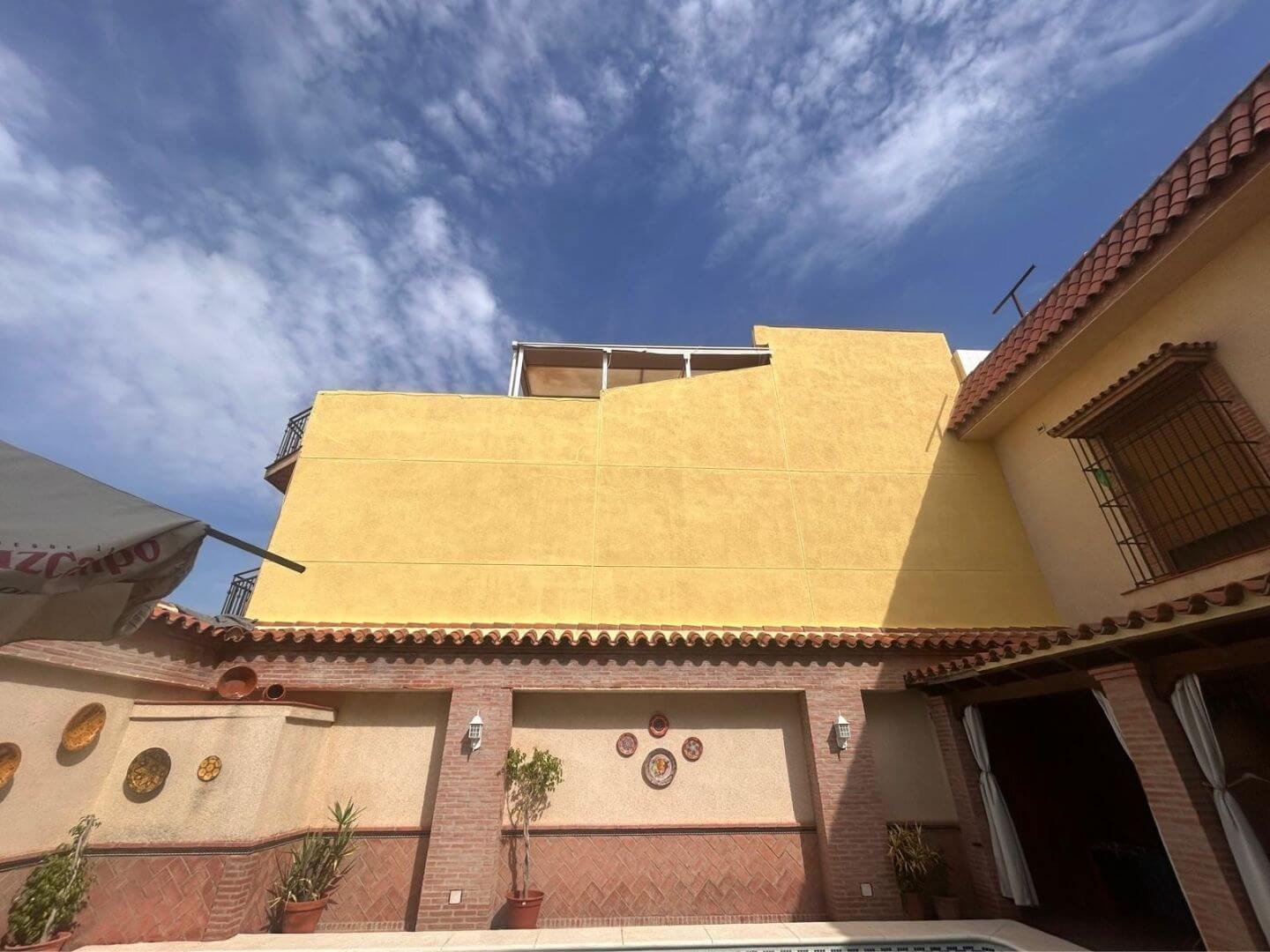 2 jose-angel-pintor-pintura-interior-fachadas-impermeabilizacion-azoteas-viviendas-sevilla