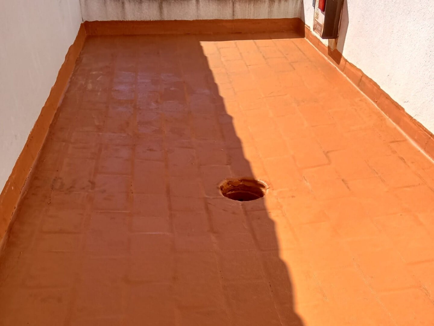 3 jose-angel-pintor-pintura-interior-fachadas-impermeabilizacion-azoteas-viviendas-sevilla